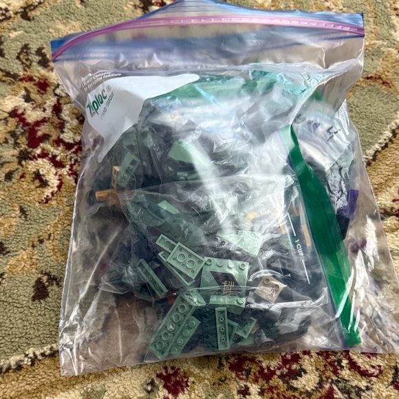 LEGO Ninjago Movie Green and Black Dragon Set - Picture 2 of 5